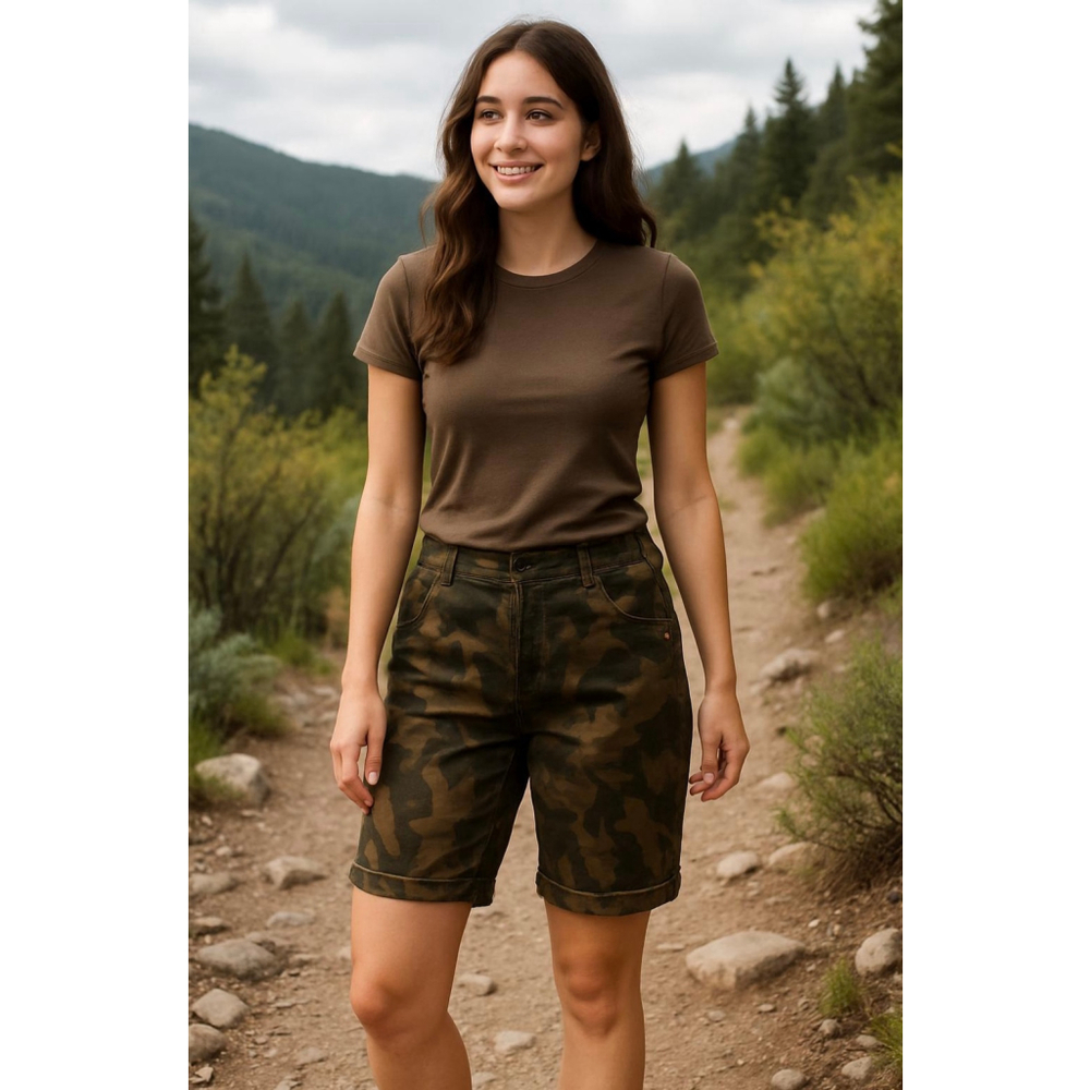 Womens THRILL Camo Bermuda Shorts Med Green Brown Military Urban Core Y2k Grunge